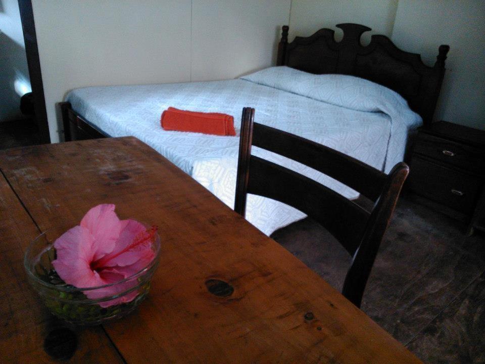 Cabanas Moenga Hanga Roa Quarto foto